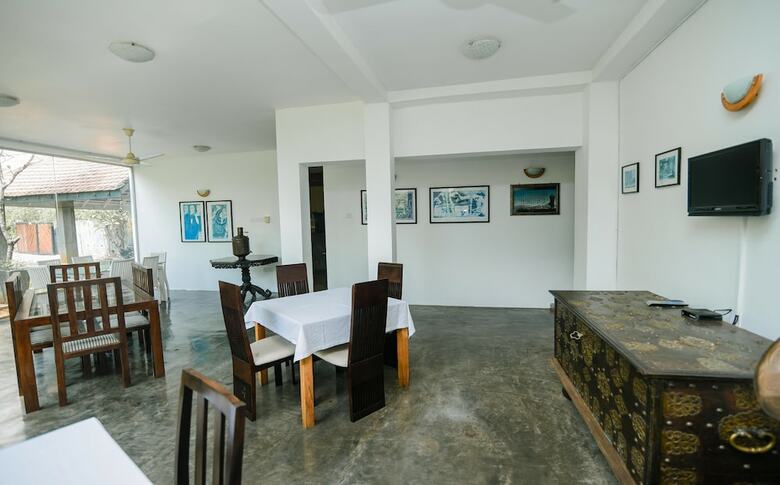 Hotel Oyo 302 Jasmine Hill House