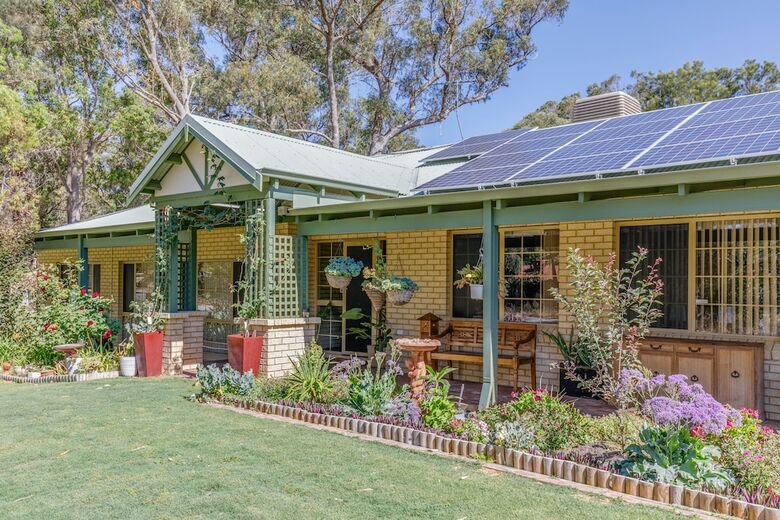 Devonleigh Bed & Breakfast