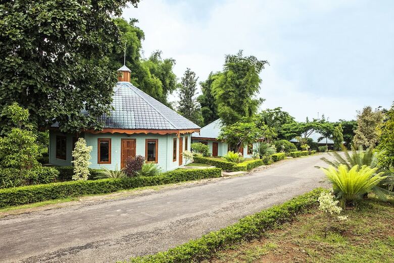 Hotel Aye Thar Yar Golf Resort