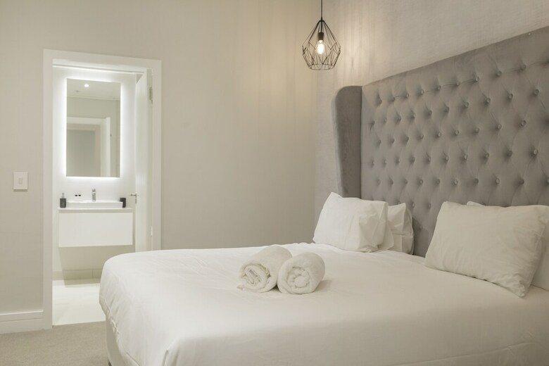 Apartamentos Triangle Luxury Suites By Totalstay