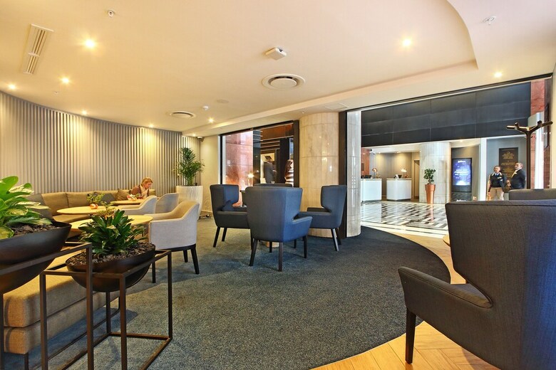 Apartamentos Triangle Luxury Suites By Totalstay