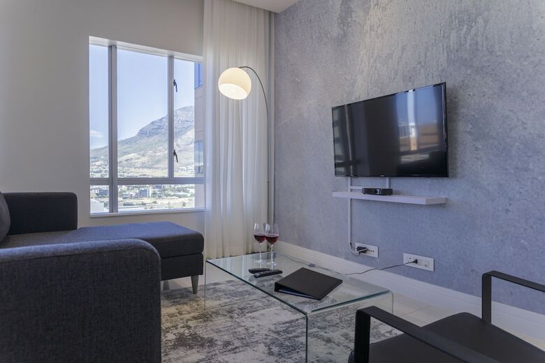 Apartamentos Triangle Luxury Suites By Totalstay