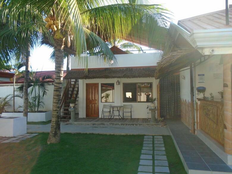 Hotel Parrot Resort Moalboal