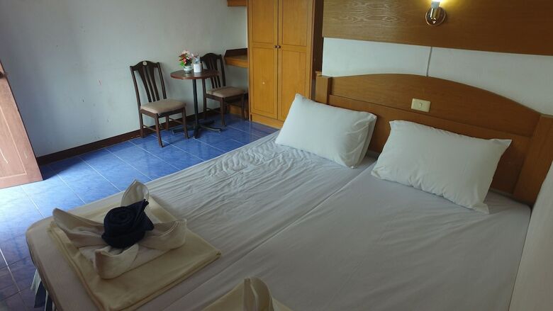 Hotel Tanyaporn House