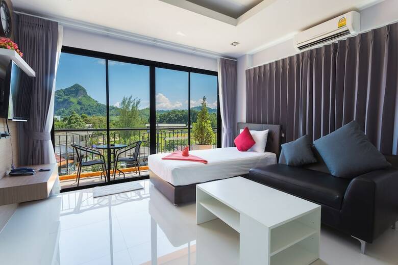 Hotel The Lucky Beach Ao Nang