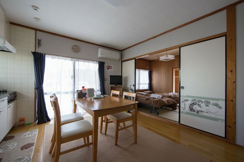 Apartamentos Painagama Beach House