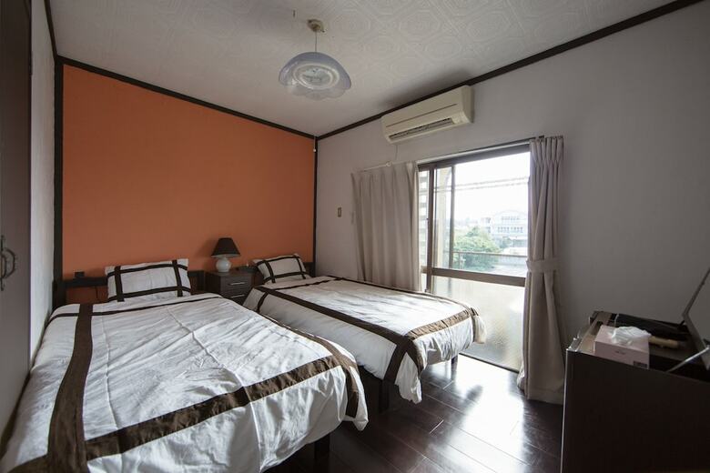 Apartamentos Painagama Beach House