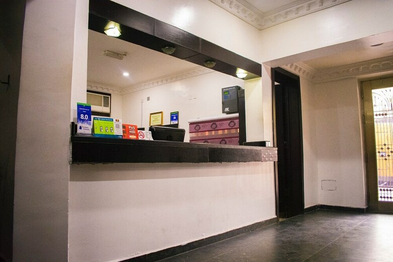 Maidaville Hotel And Suites