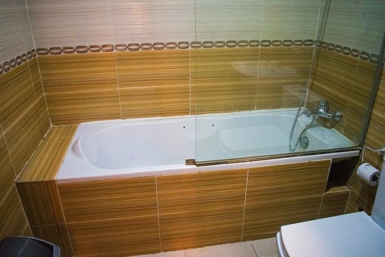 Maidaville Hotel And Suites