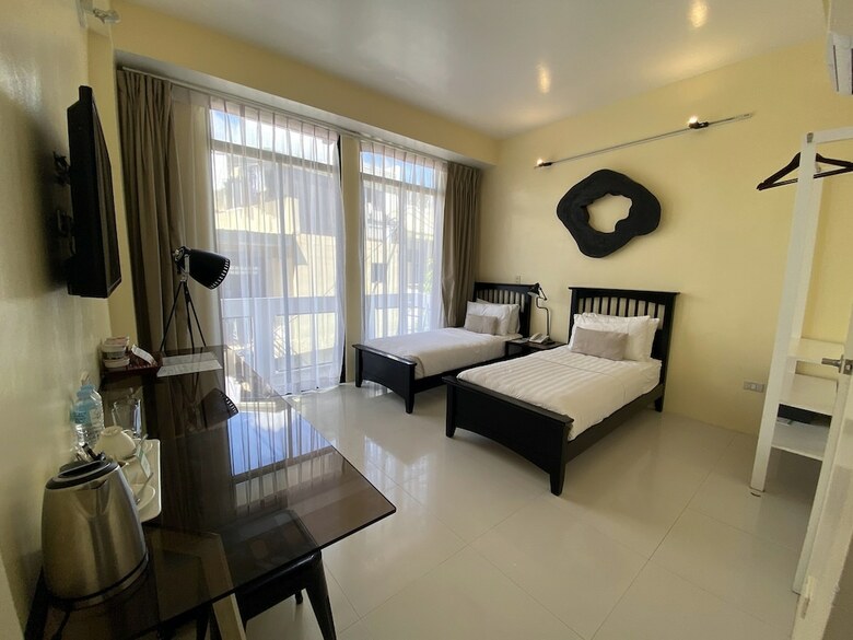 Hotel Luxx Boutique Boracay