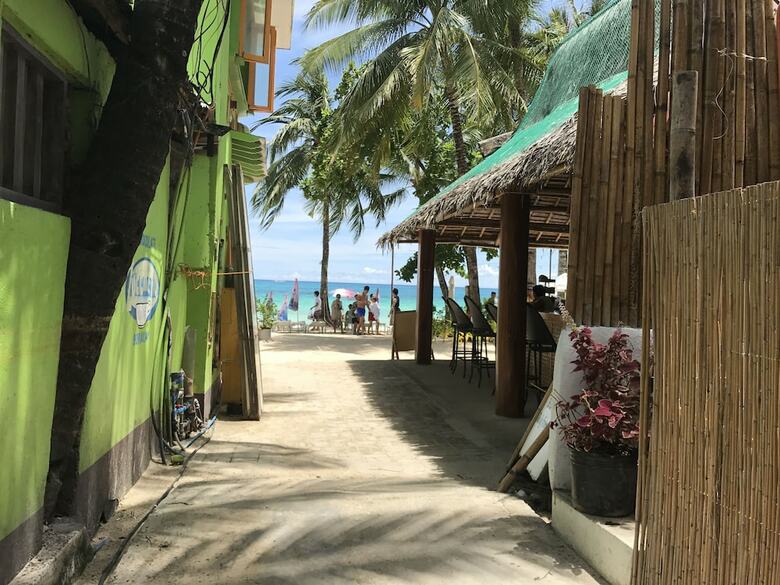 Hotel Luxx Boutique Boracay
