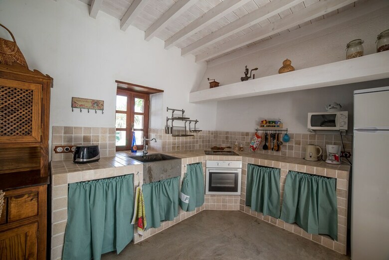 Lanzarote Villa Historica Con Terraza Y Jard�n By Lightbooking