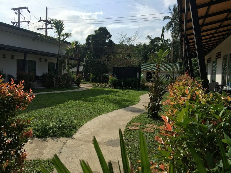 Hotel Maleesirin Oldtown Resort