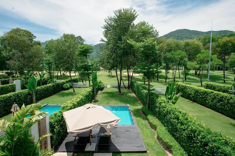 Villa Laguna Park Townhouses