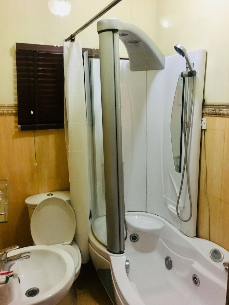 Hotel Topaz Luxury Suites & Apartments