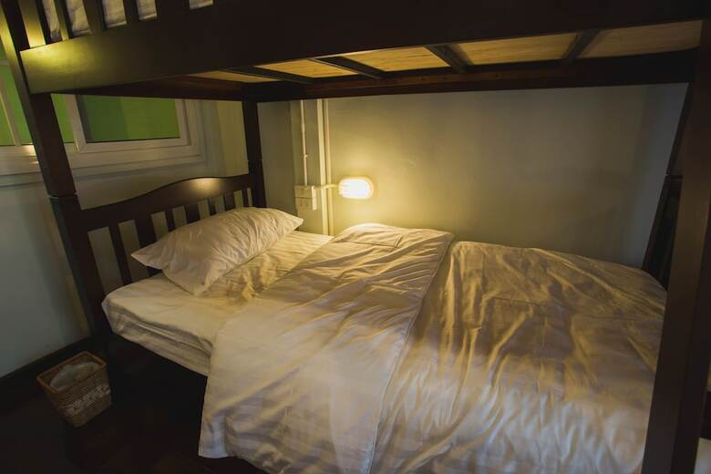 Hostal Baan Gaysorn Hostel