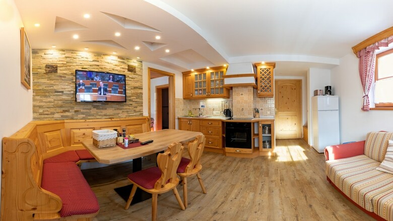 Villa Flora Apartments