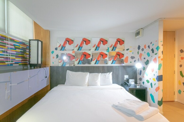 Hotel Escape At Sathorn Terrace