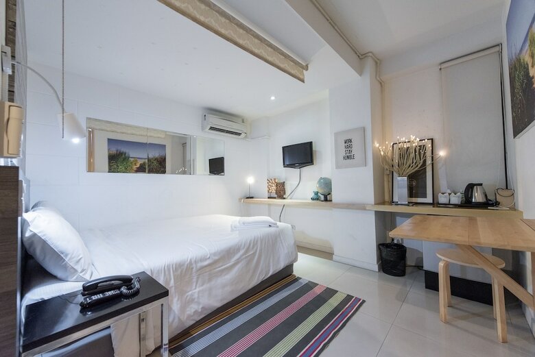 Hotel Escape At Sathorn Terrace