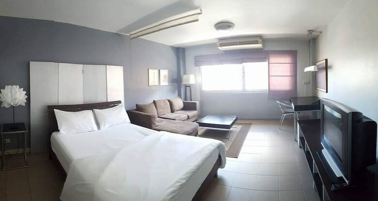 Hotel Sathorn Terrace Apartment