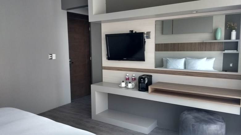 Esduma Hk Hotel Pachuca