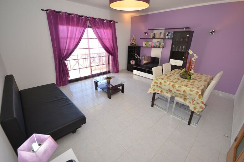 Apartamentos Cravinho