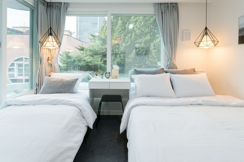 Hotel Neat House