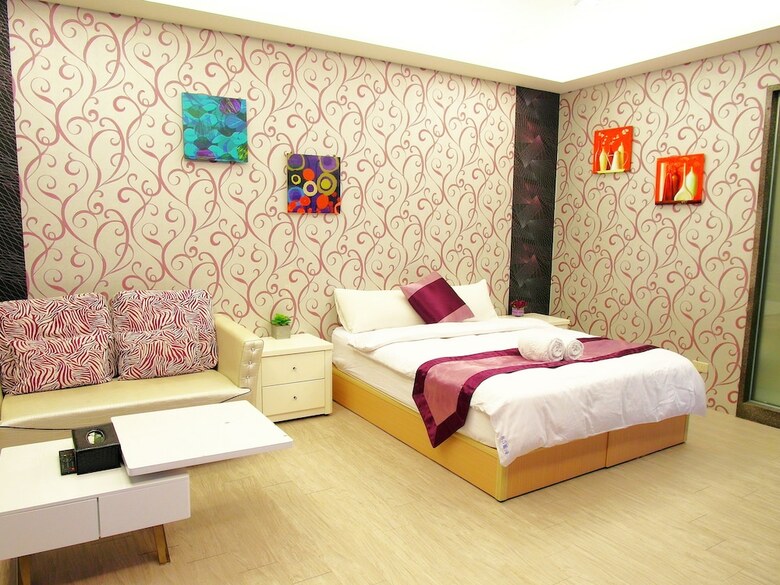 Neo Sky Hotel