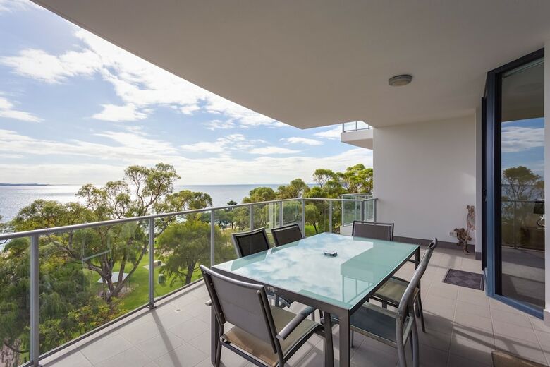 Nautilus By Rockingham Apartments