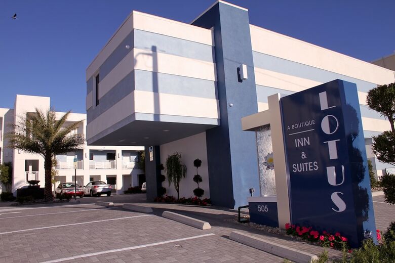 Hotel Lotus Boutique Inn & Suites