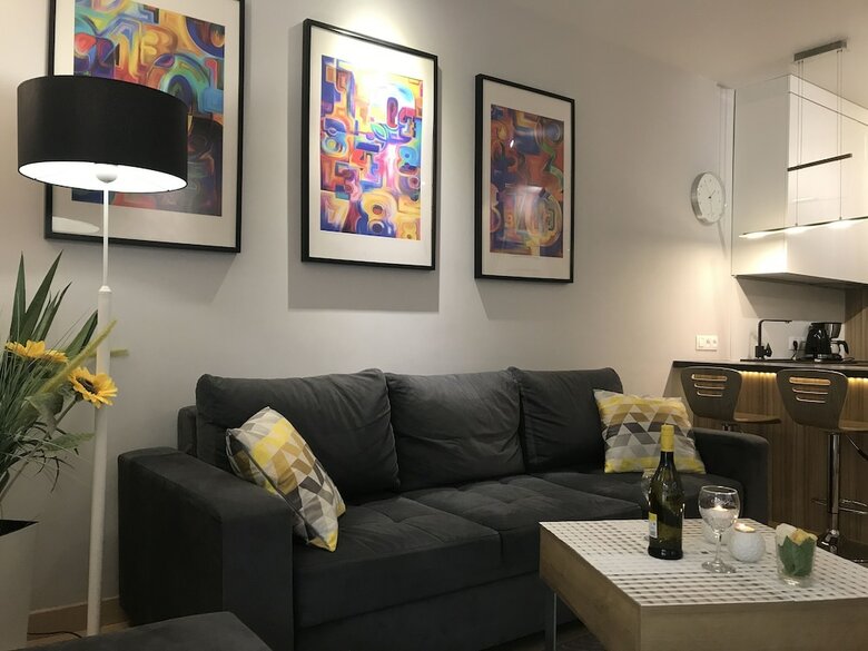 4uapart - Apartment Suite Picasso