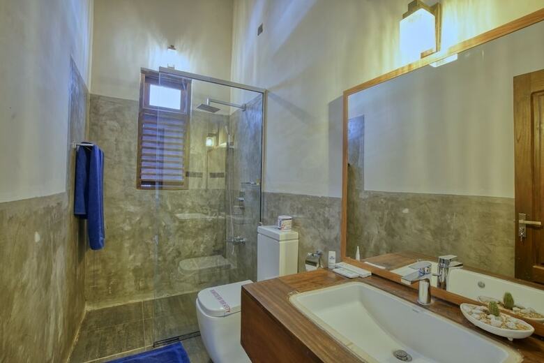 Hotel Athena Lake Boutique