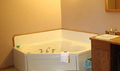 Motel Canway Inn & Suites