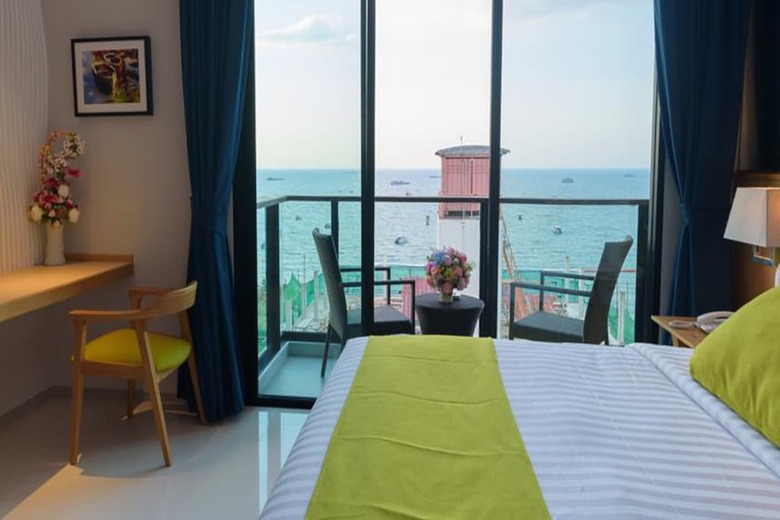 Hotel Deep Blue Z10 Pattaya