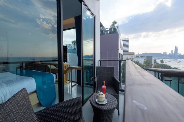 Hotel Deep Blue Z10 Pattaya
