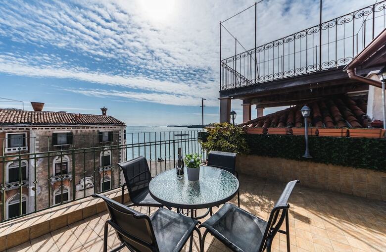 Apartamento Ca' Delfina Holiday Home