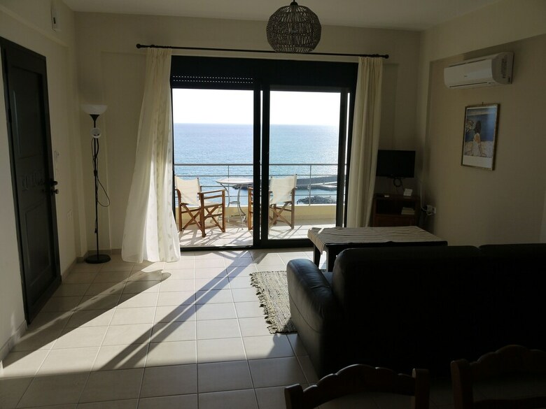 Portela Apartments Kastri