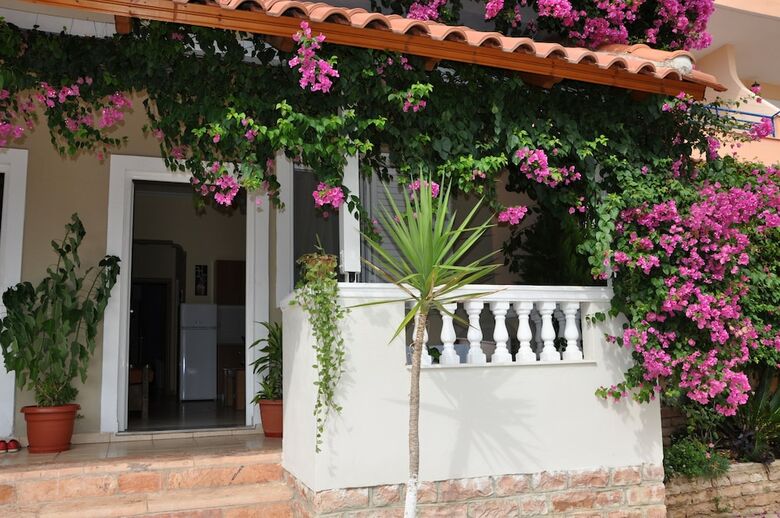 Apartamentos Vila Alvin