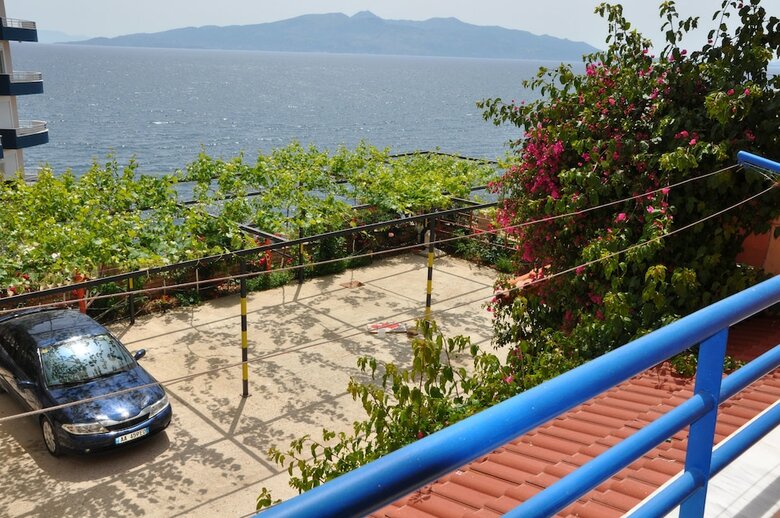 Apartamentos Vila Alvin