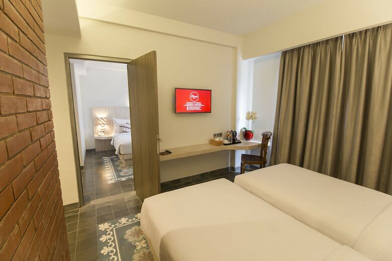 Burza Hotel Yogyakarta