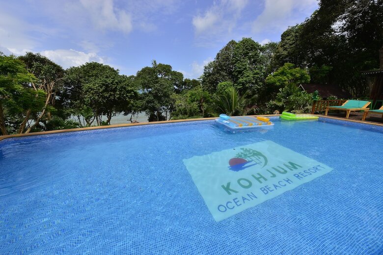 Hotel Koh Jum Ocean Beach Resort