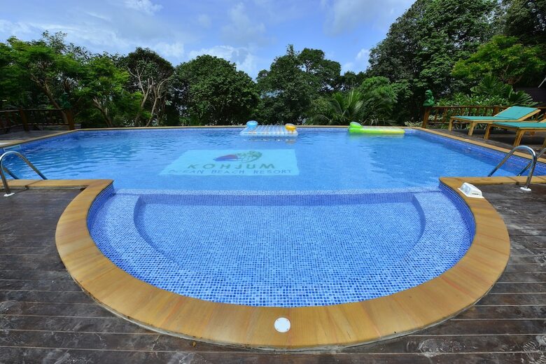 Hotel Koh Jum Ocean Beach Resort