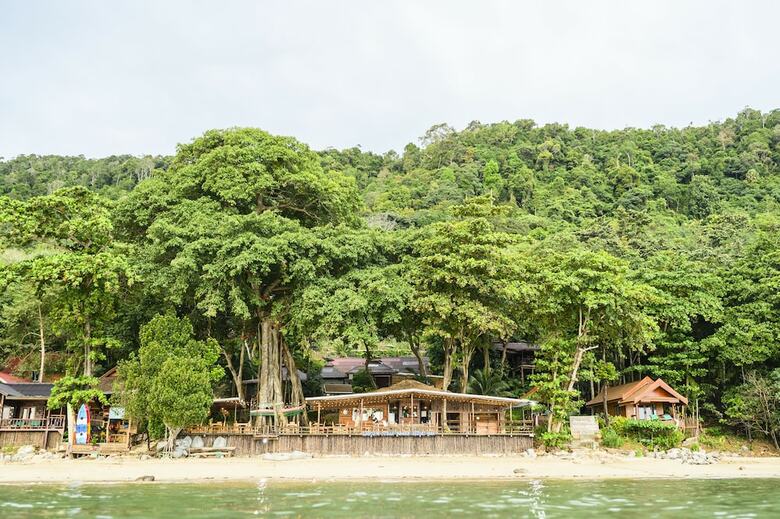 Hotel Koh Jum Ocean Beach Resort