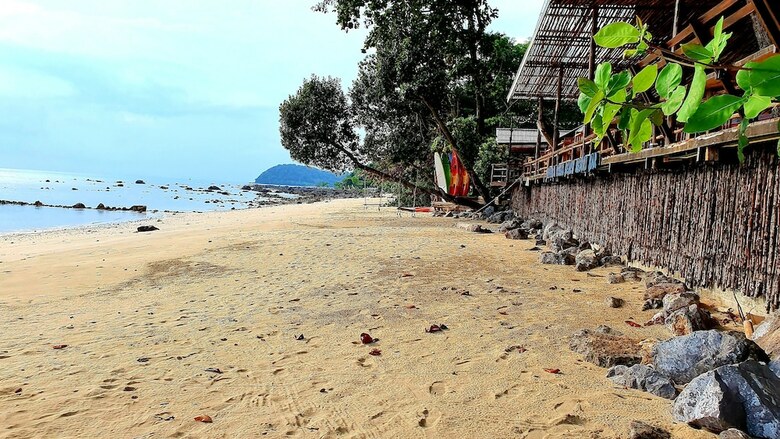 Hotel Koh Jum Ocean Beach Resort
