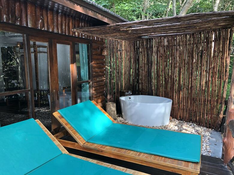 Hotel Koh Jum Ocean Beach Resort