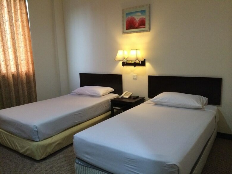 Carlton Hotel Shah Alam