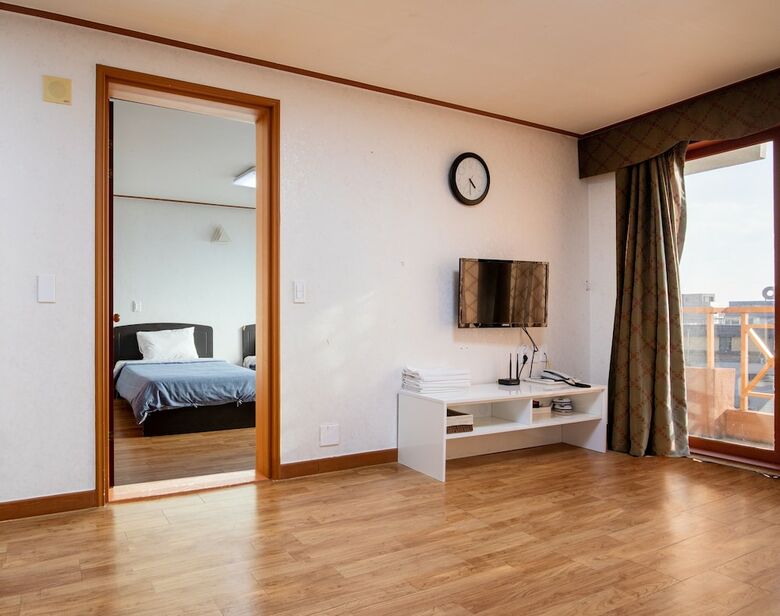 Jeju Tovice Condo New