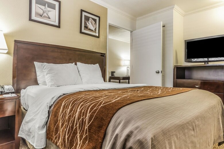 Hotel Comfort Inn Santa Cruz