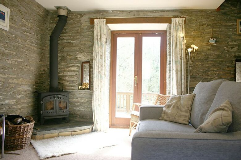 Troedyrhiw Holiday Cottages