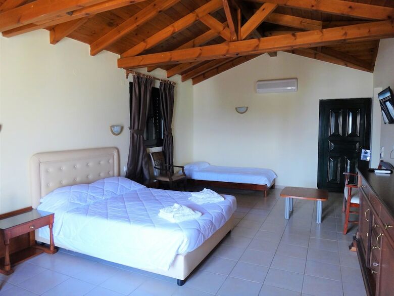Hotel Diogenis Blue Palace